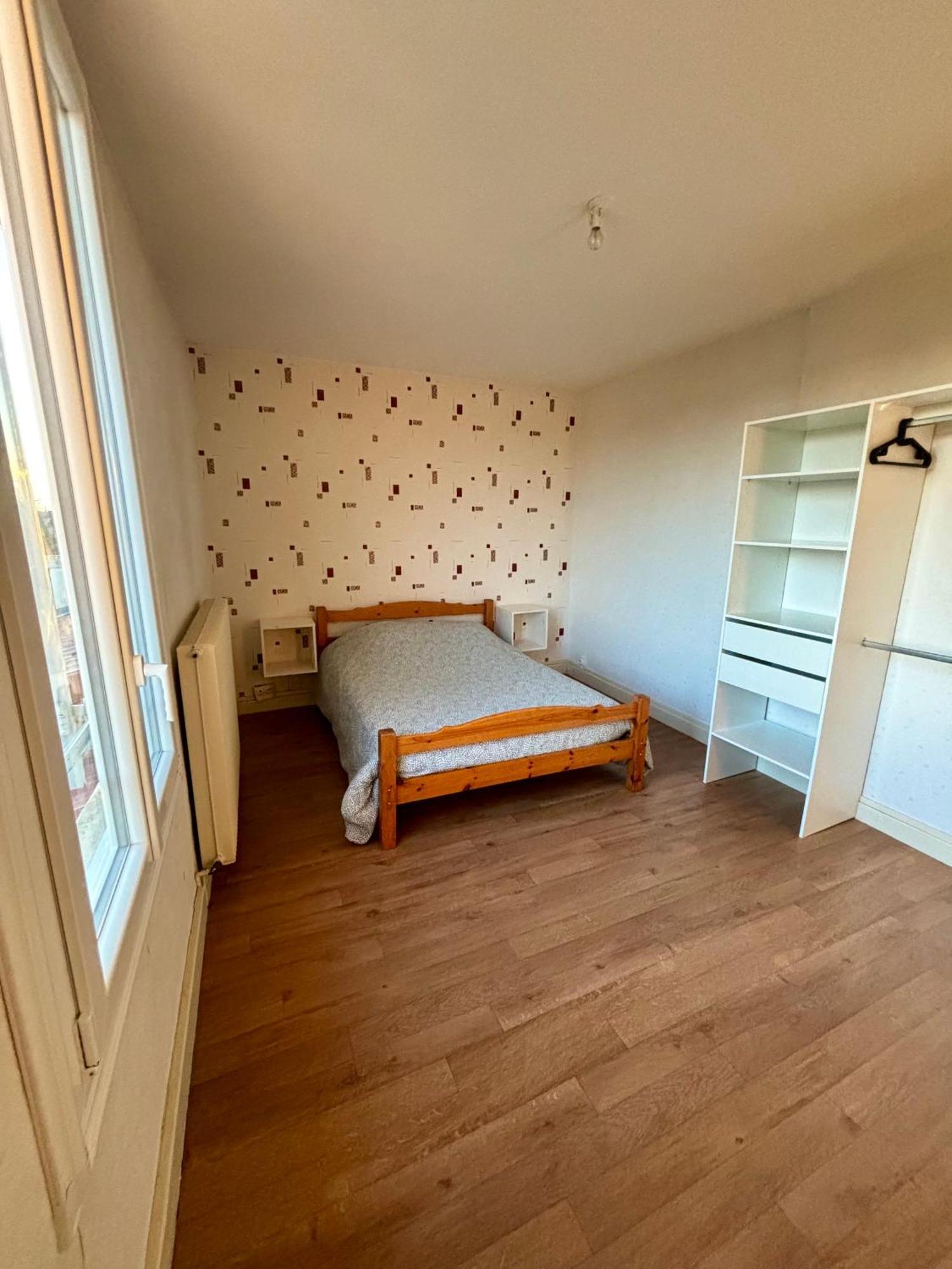 Agreable Maison De Ville Avec Jardin Saint-Dizier Bagian luar foto